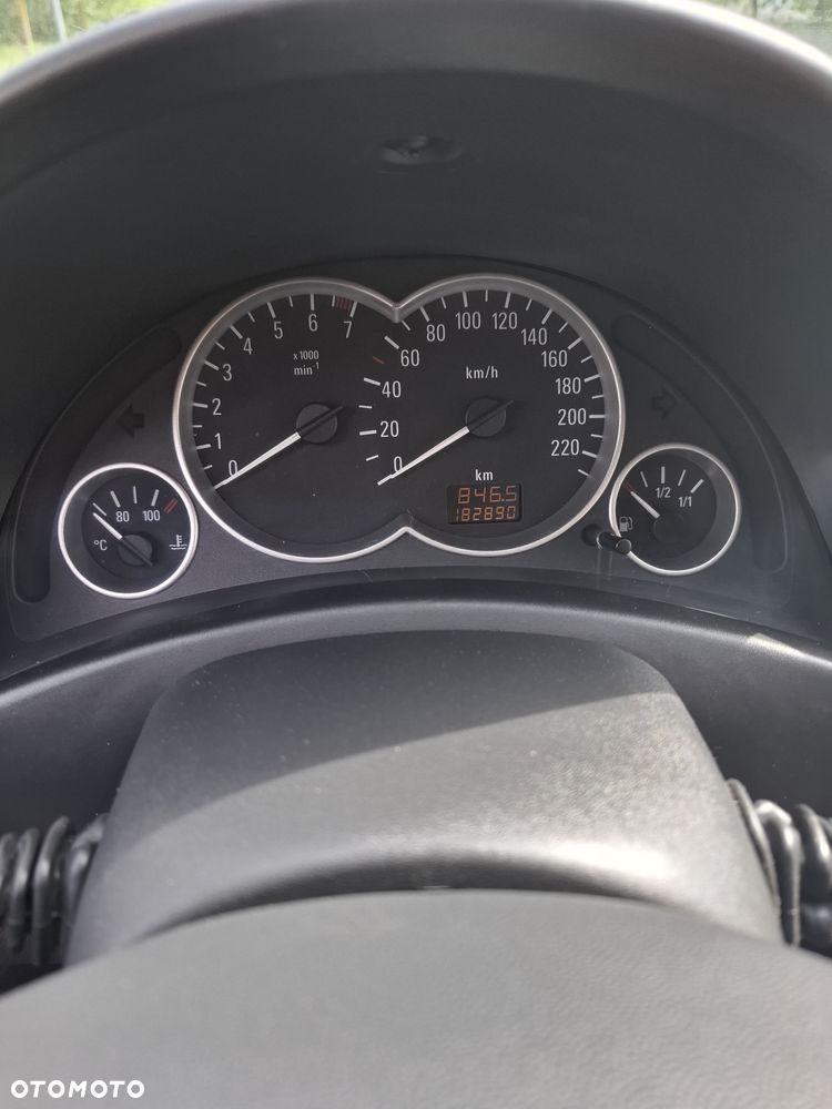 Opel Corsa 1.2 16V NJoy - 7