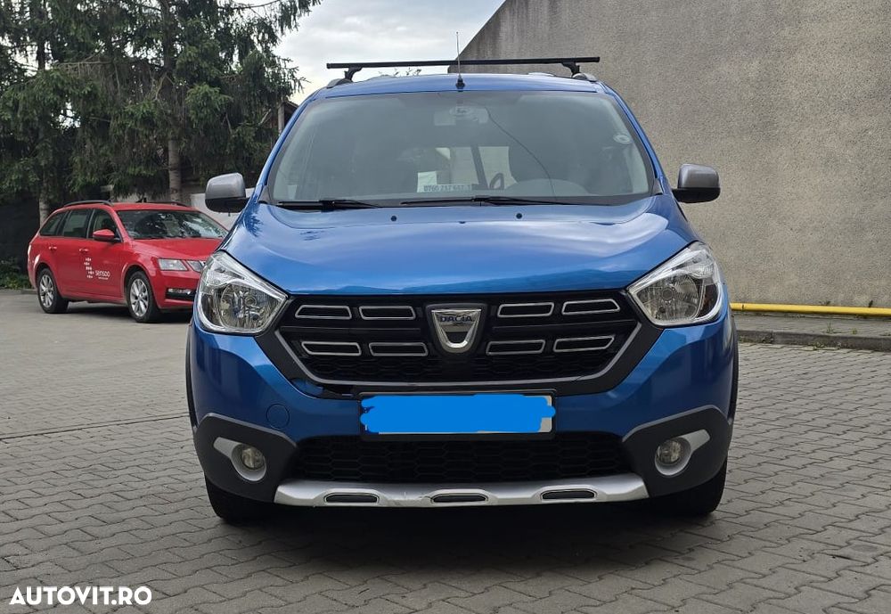 Dacia Lodgy 1.5 dCi 109 CP Stepway - 2