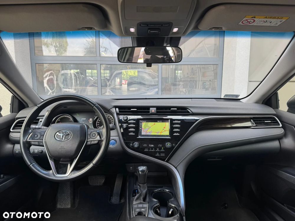 Toyota Camry 2.5 Hybrid Comfort CVT - 7