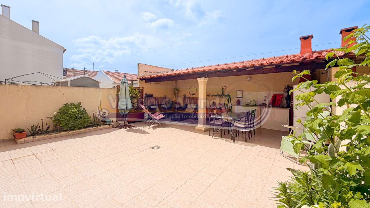 Moradia T3 em Samora Correia (SC1045) - Grande imagem: 2/38