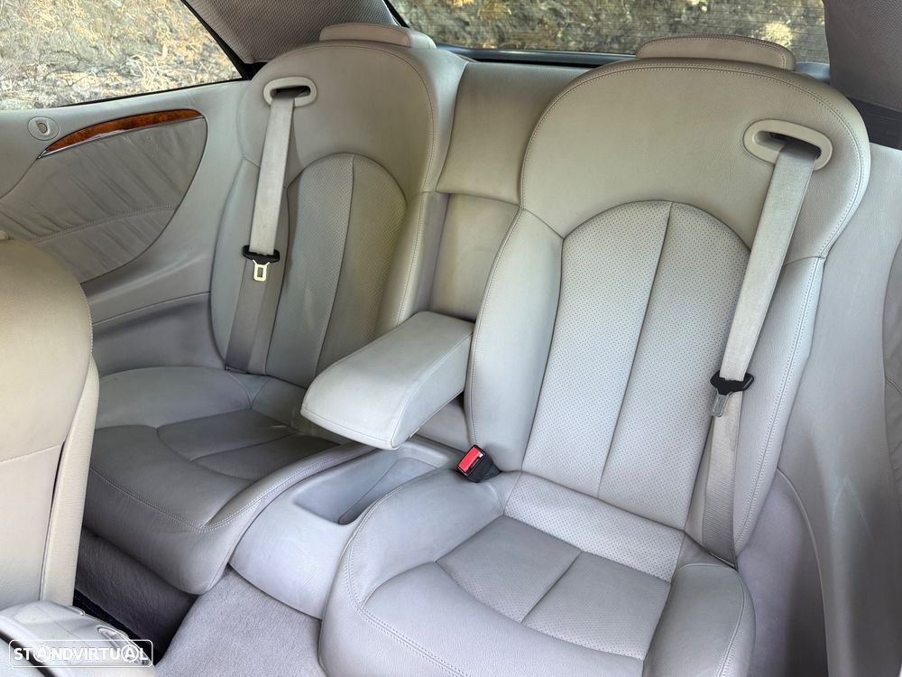 Mercedes-Benz Classe CLK 200 — fotografia 10