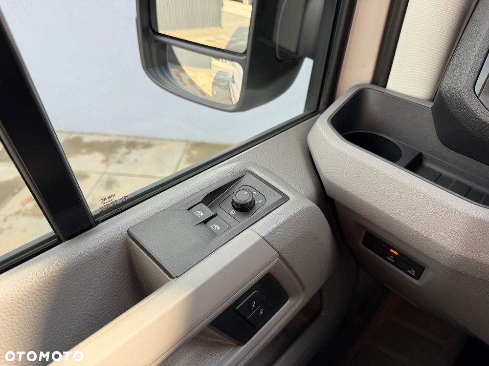 Volkswagen Crafter - 21