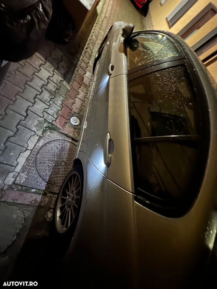 BMW Seria 3 320d - 6