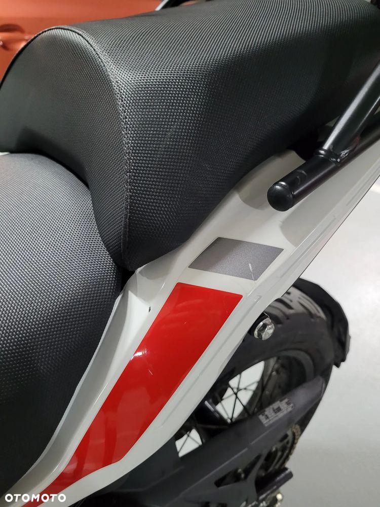 Benelli TRK 502X - 36