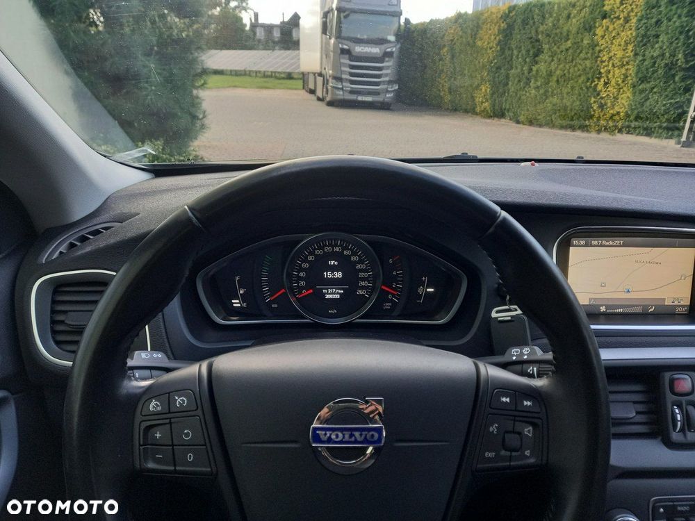 Volvo V40 D2 Kinetic - 31