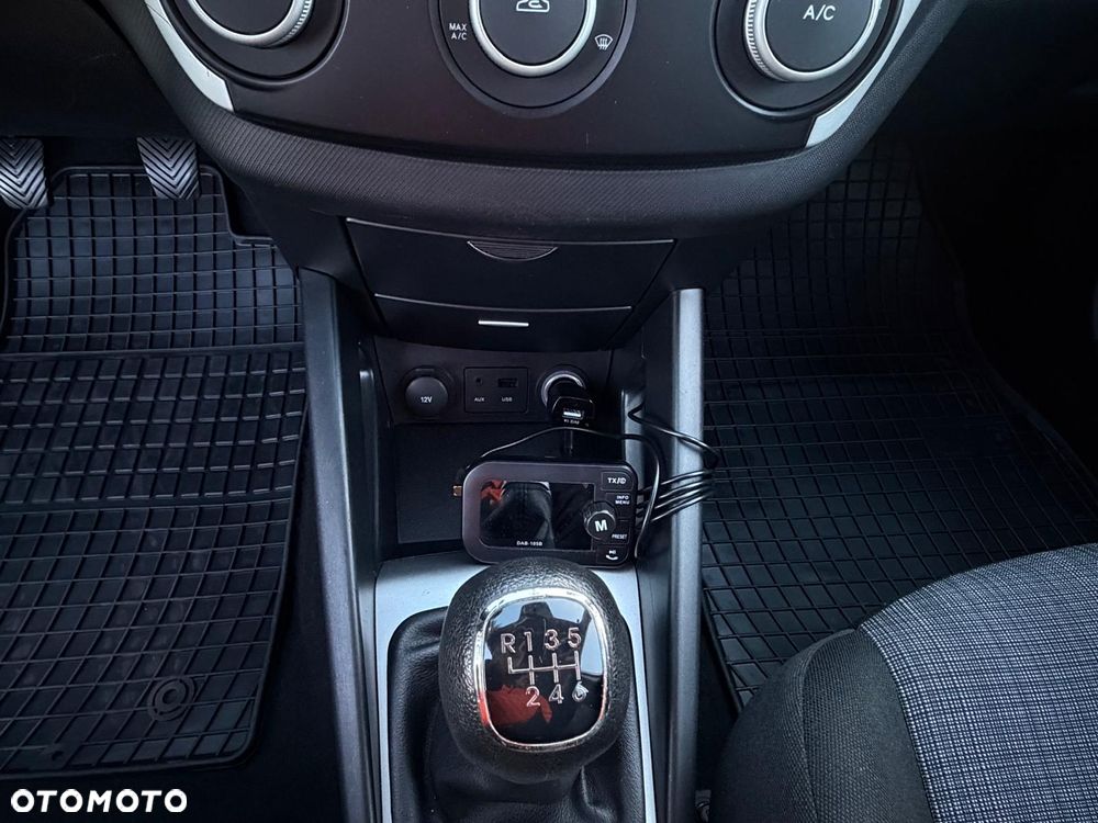 Kia Ceed 1.6 CRDi 90 Vision - 33