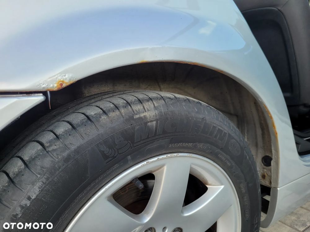 BMW Seria 3 - 15