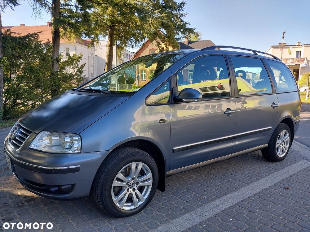 Volkswagen Sharan 2.0 TDI Comfortline - 1