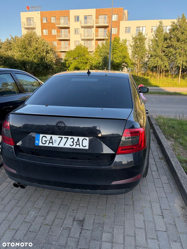 Skoda Octavia 1.8 TSI Elegance DSG - 4