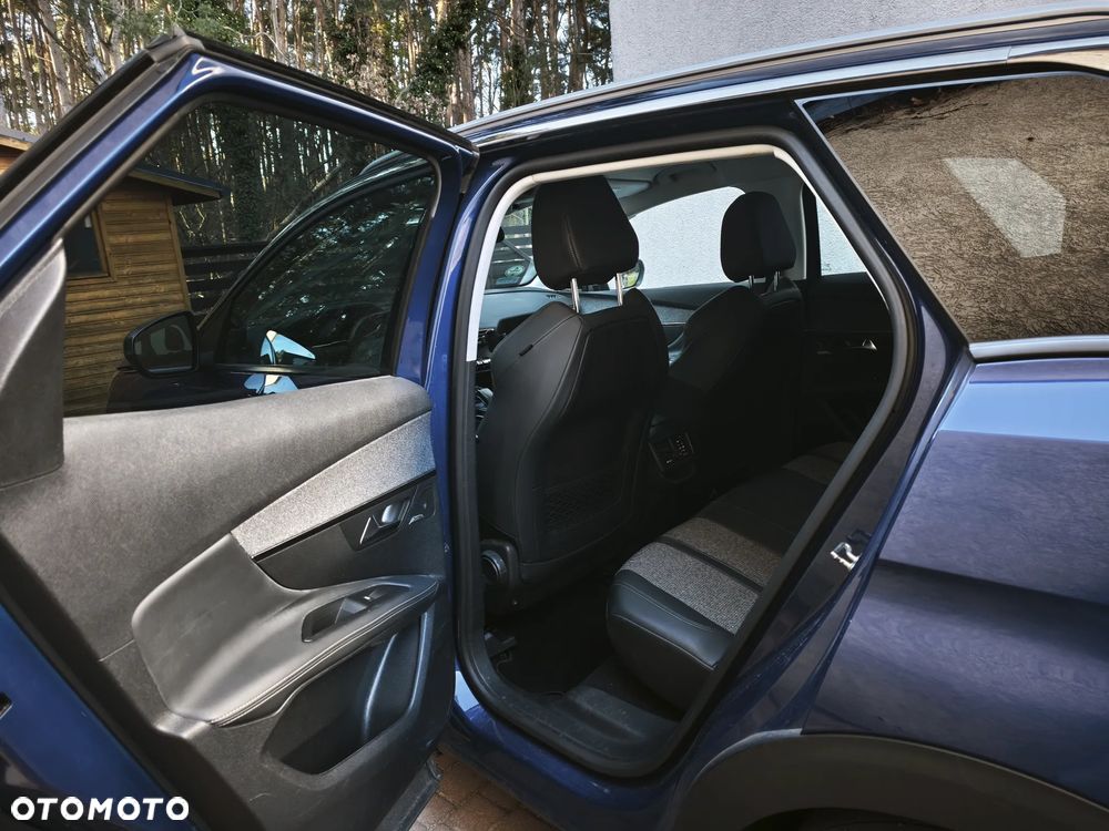 Peugeot 3008 1.6 PureTech GPF Allure S&S EAT8 - 15