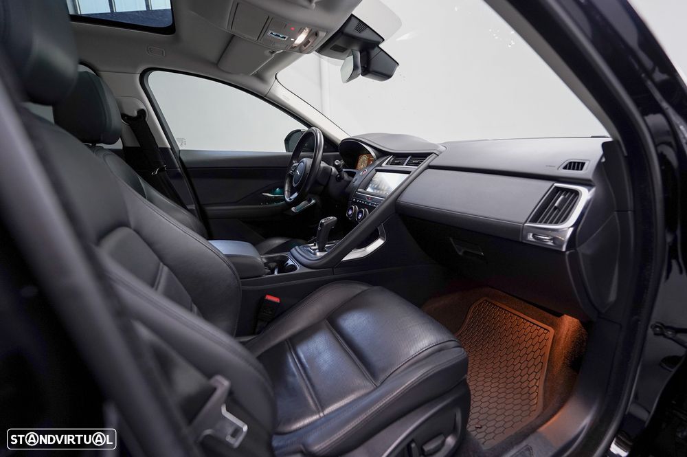 Jaguar E-Pace 2.0 P200 S AWD Aut. - 25