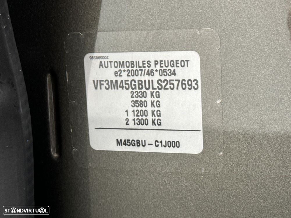 Peugeot 3008 225 e-EAT8 GT Pack - 25