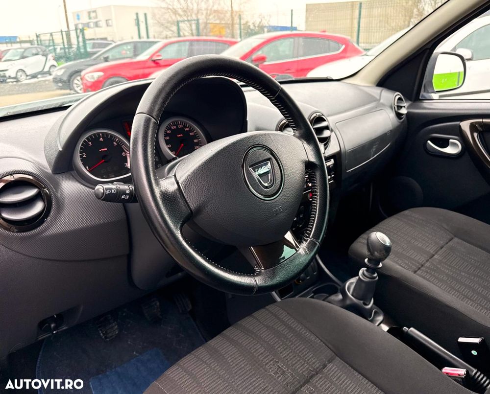 Dacia Duster 1.5 dCi 4x2 Laureate - 7