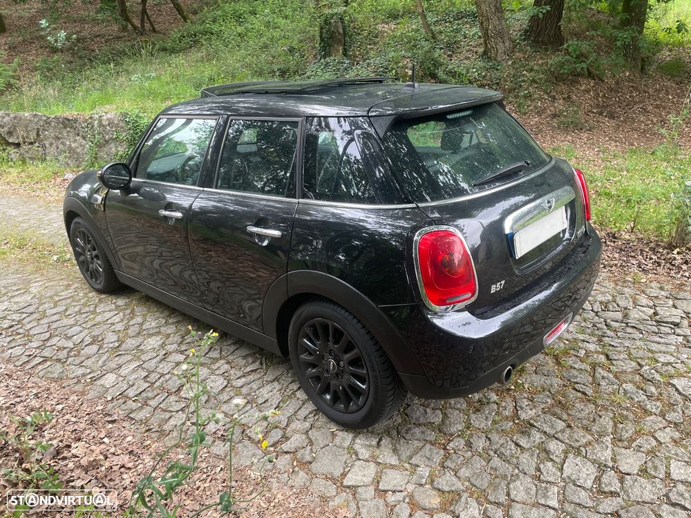 MINI 5 Portas One D Blackyard - 12