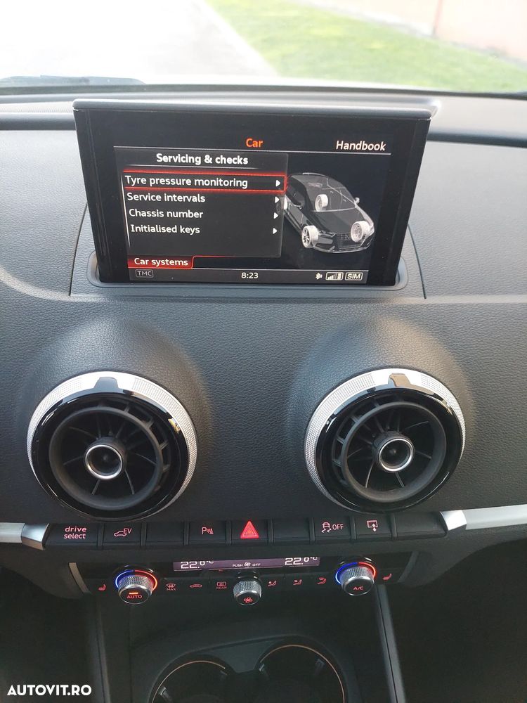 Audi A3 1.4 TFSI ack S line Sportpaket - 20