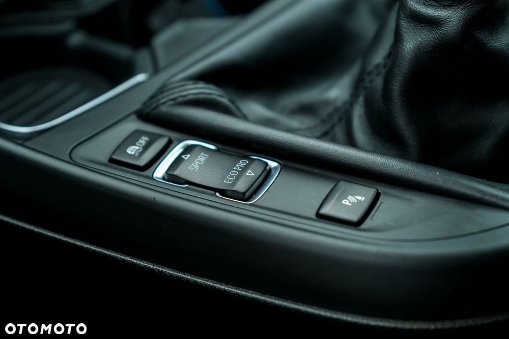 BMW Seria 1 120i M Sport - 25