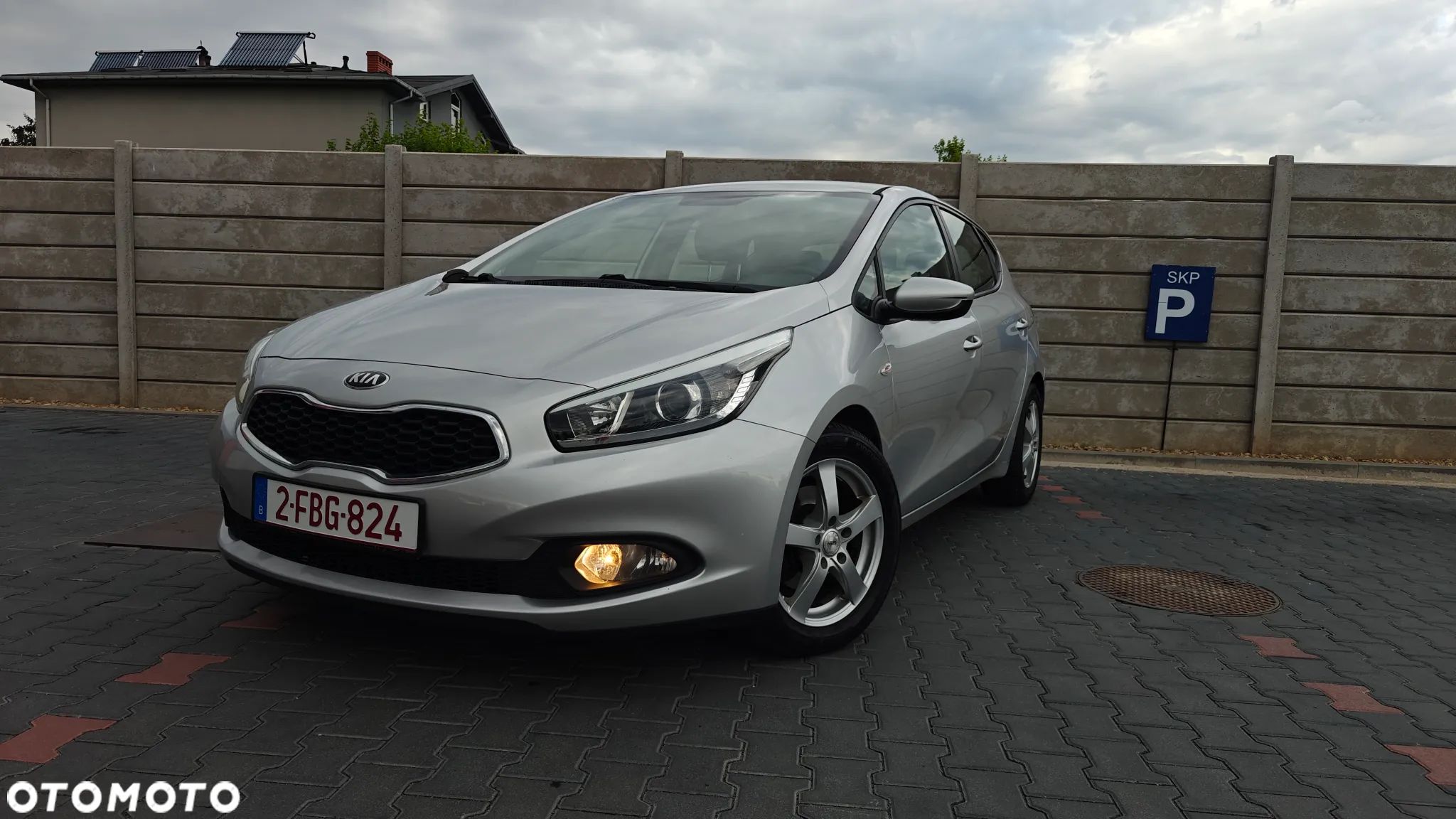 Kia Ceed Cee'd 1.4 CRDi M - 1