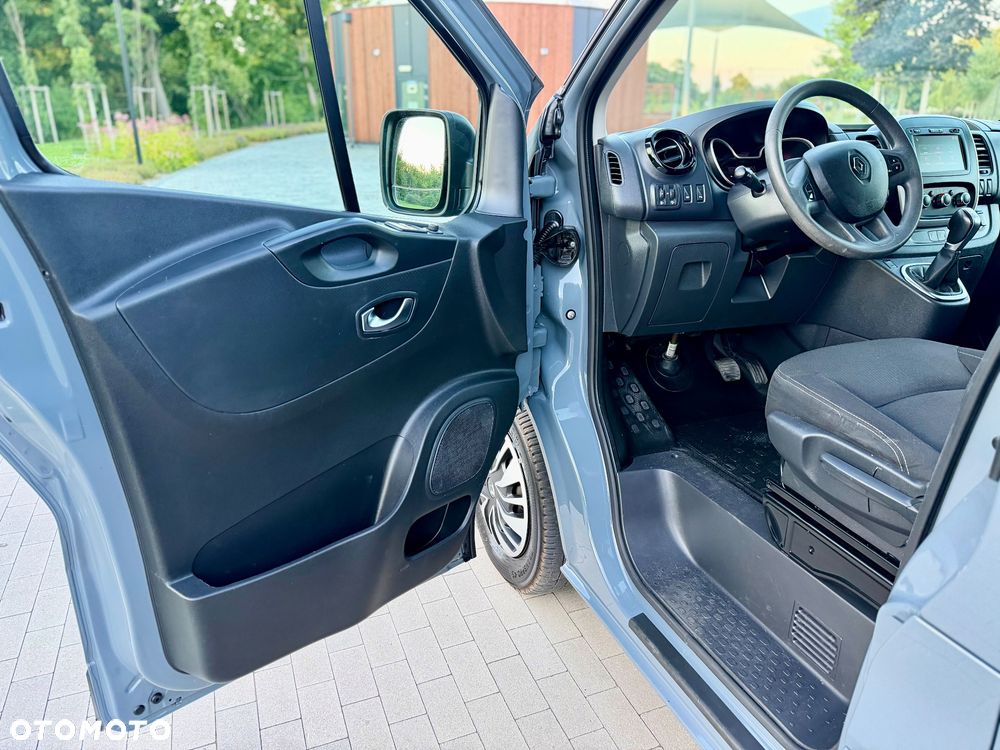 Renault Trafic - 18