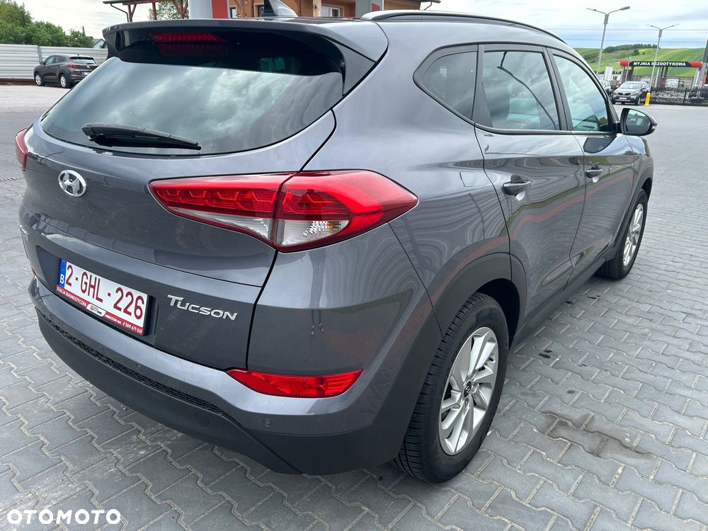 Hyundai Tucson 1.7 CRDI BlueDrive Comfort 2WD - 8