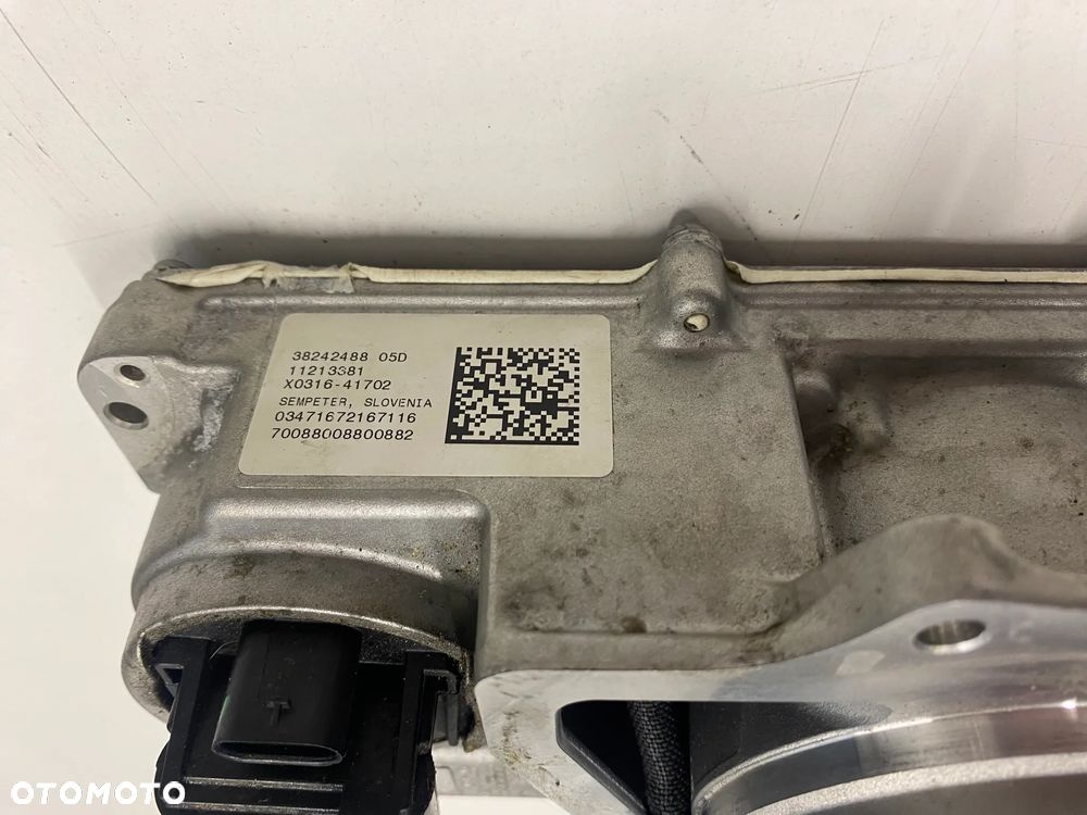 BMW 1 F40 F44 X1 X2  SILNICZEK PRZEKŁADNI KIEROWNICZEJ MAGLOWNICY 38242488 - 2