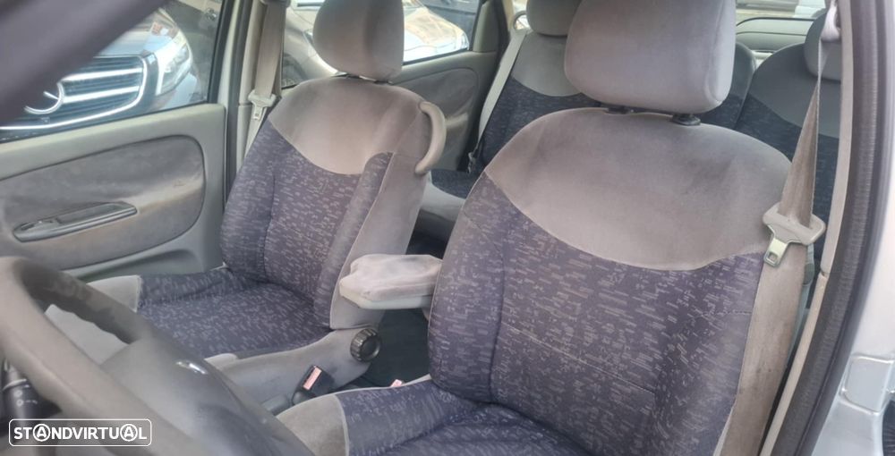 Renault Scénic 1.6 16V RXE AC GPL - 10