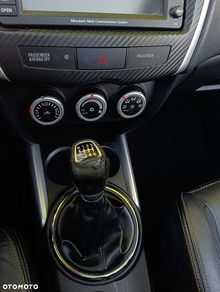 Mitsubishi ASX 1.8 DID Instyle NAVI 4WD AS&G - 17