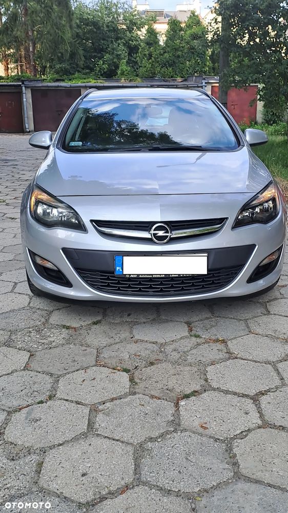 Opel Astra - 1