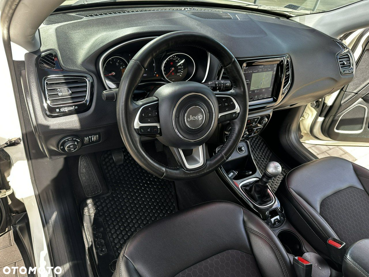 Jeep Compass 1.4 TMair Night Eagle FWD S&S - 10