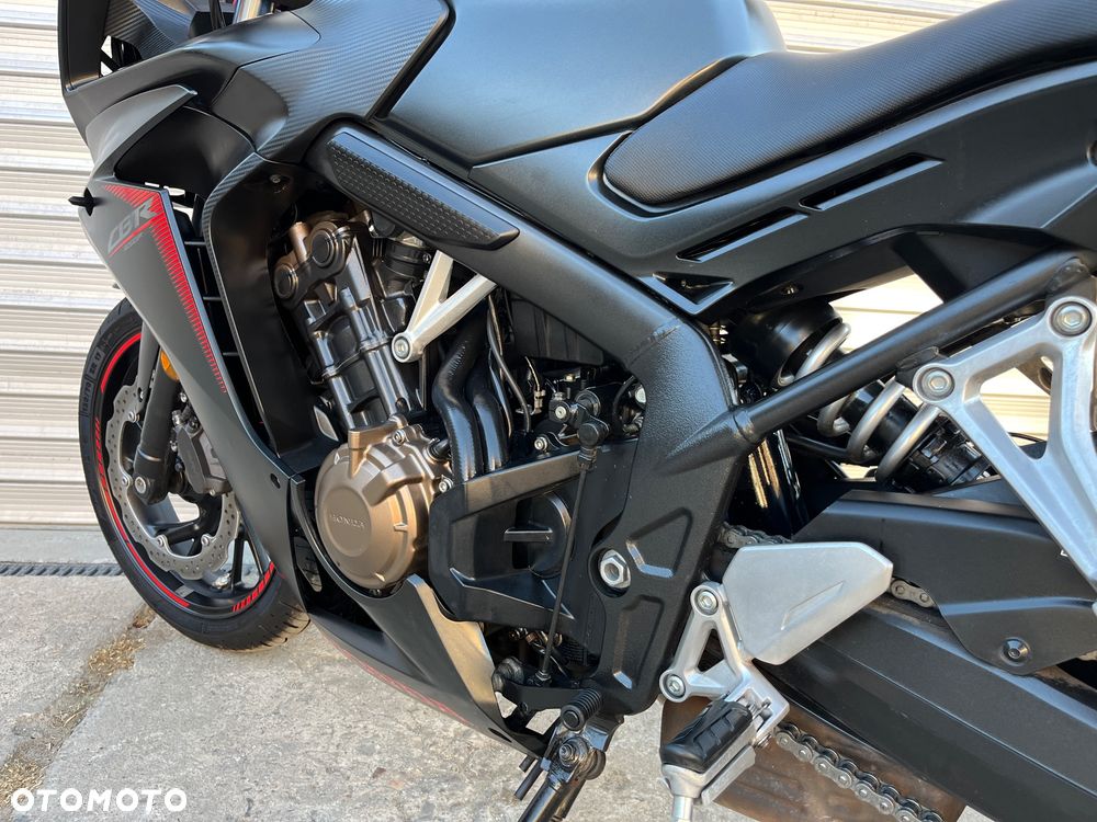Honda CBR - 19
