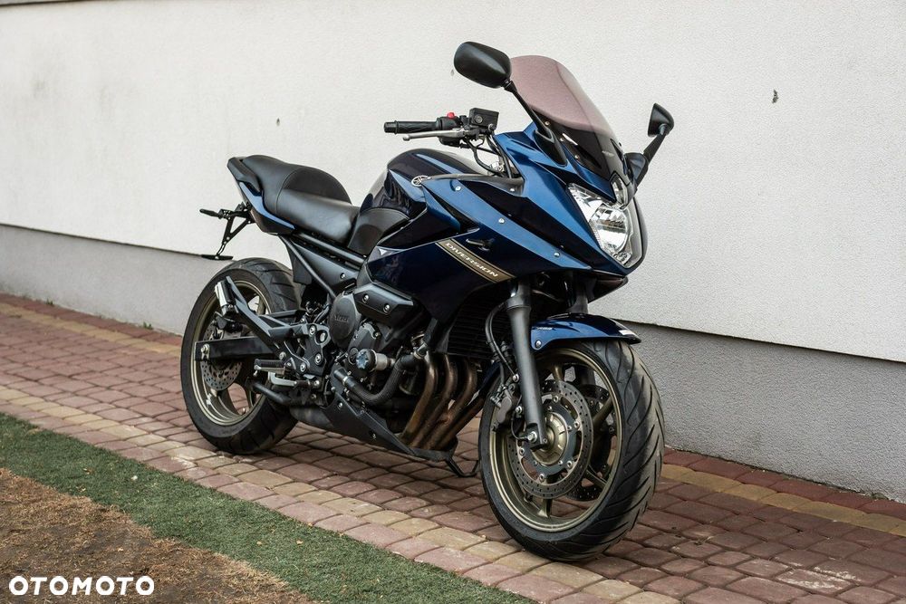 Yamaha XJ - 1