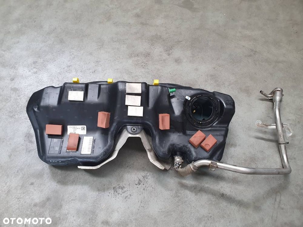 ZBIORNIK PALIWA BAK JAGUAR F-PACE X761 2.0D 180KM HX739K007A - 1