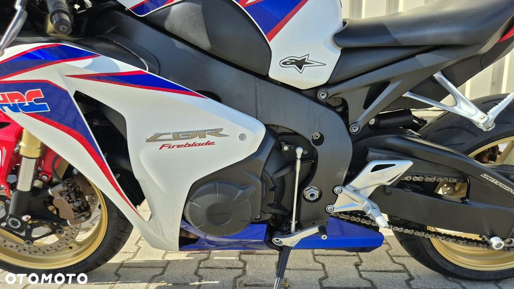 Honda CBR - 15