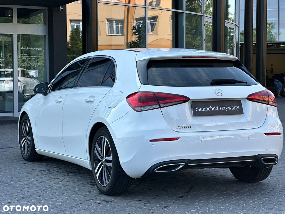 Mercedes-Benz Klasa A 180 Progressive 7G-DCT - 6