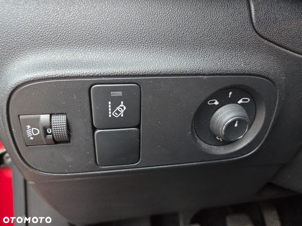 Citroën C3 BlueHDi 100 S&S FEEL PACK - 16