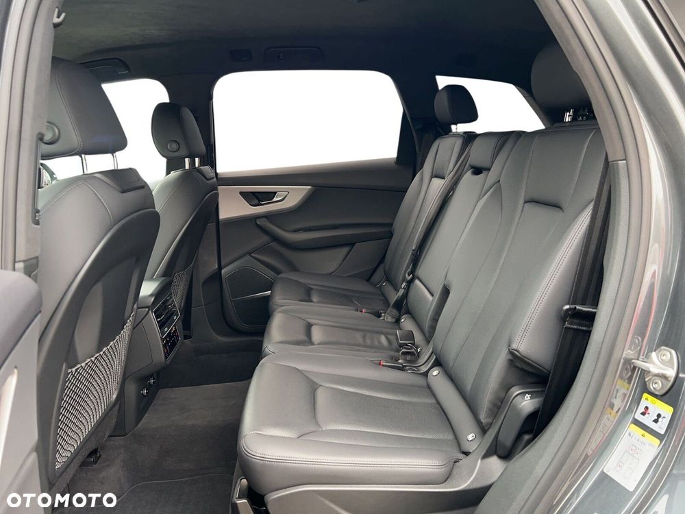 Audi Q7 50 TDI mHEV Quattro S Line Tiptr - 13