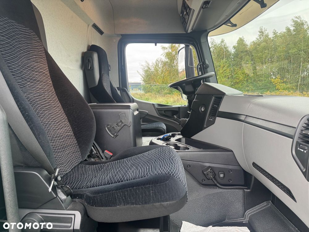 Mercedes-Benz ACTROS ANTOS - 38