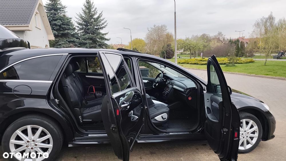 Mercedes-Benz Klasa R 320 CDI L 4Matic 7G-TRONIC - 24