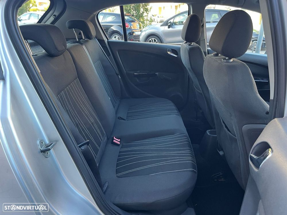 Opel Corsa 1.3 CDTI Enjoy EcoFLEX - 11