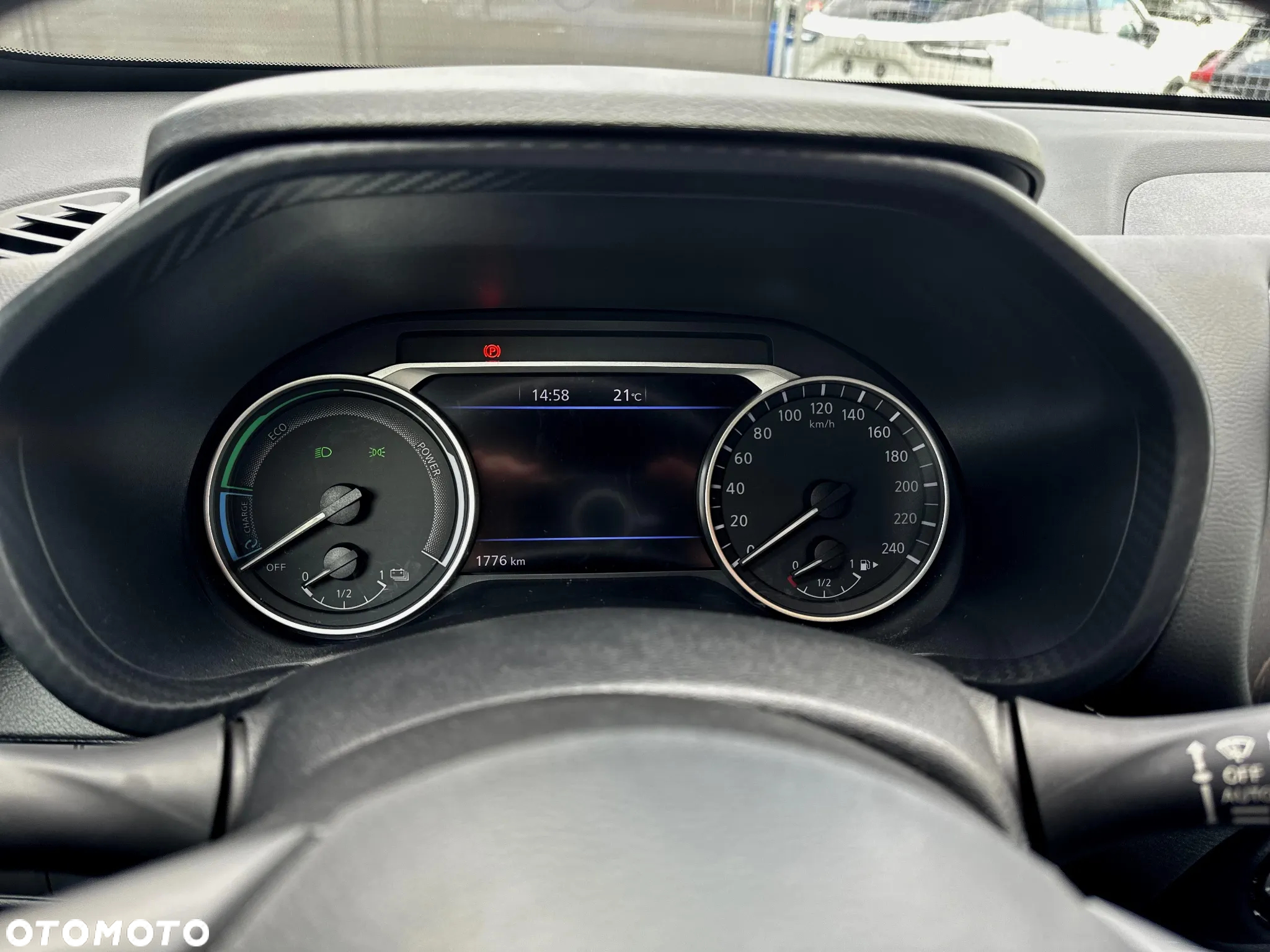 Nissan Juke 1.6 Hybrid N-Connecta AMT - 16