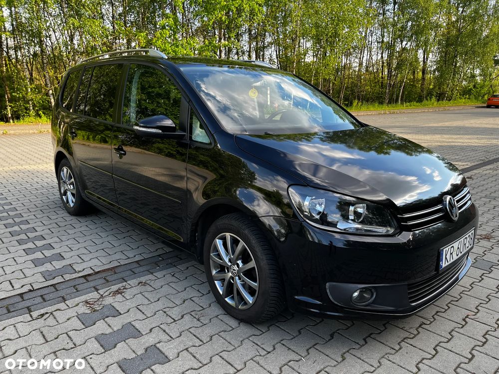 Volkswagen Touran 1.6 TDI DPF BlueMot Comfortline - 1