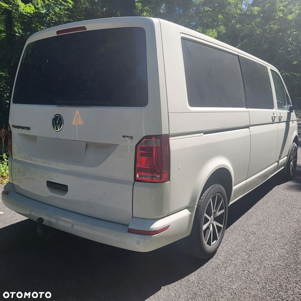 Volkswagen Transporter T6 TDI L2H1 - 2