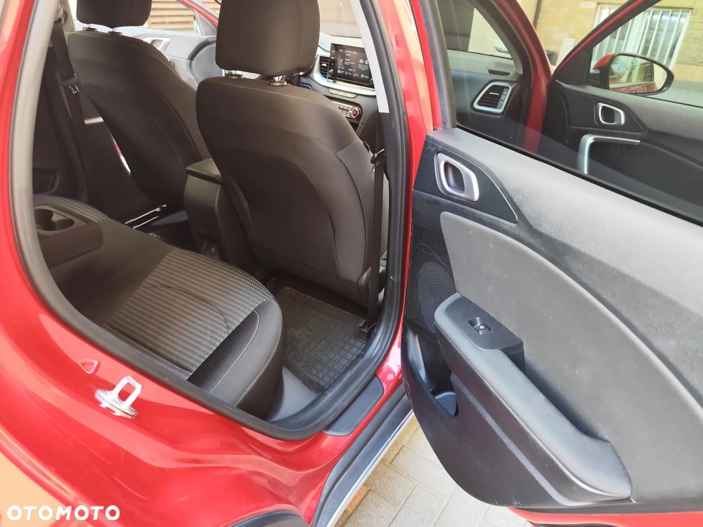 Kia XCeed 1.5 T-GDI M - 15