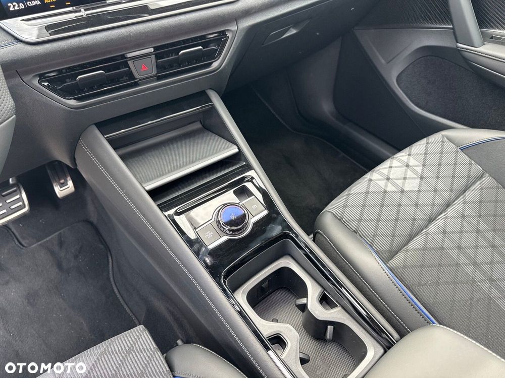 Volkswagen Tayron - 26