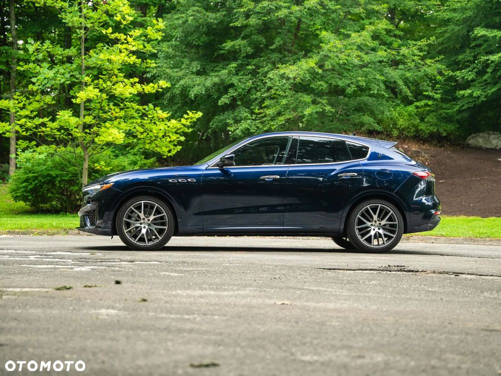 Maserati Levante - 7