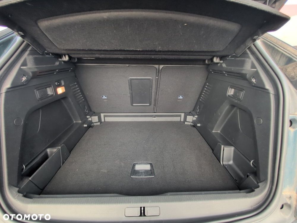 Peugeot 3008 1.2 PureTech Allure Pack S&S EAT8 - 6