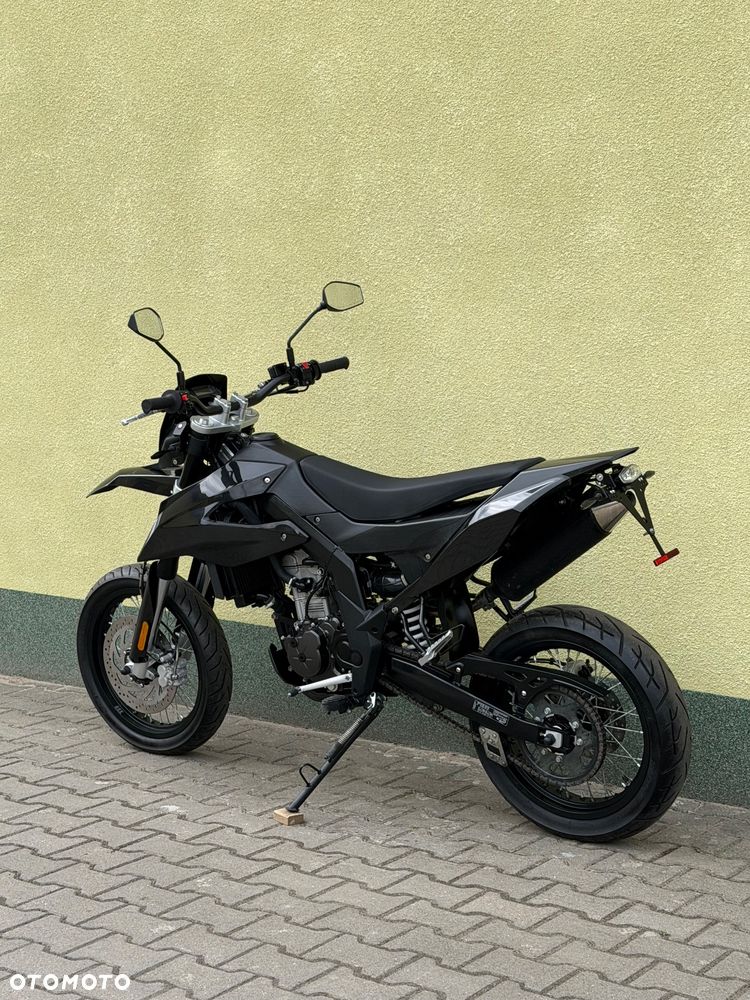 Aprilia SX - 18