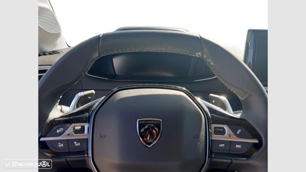 Peugeot 208 - 16