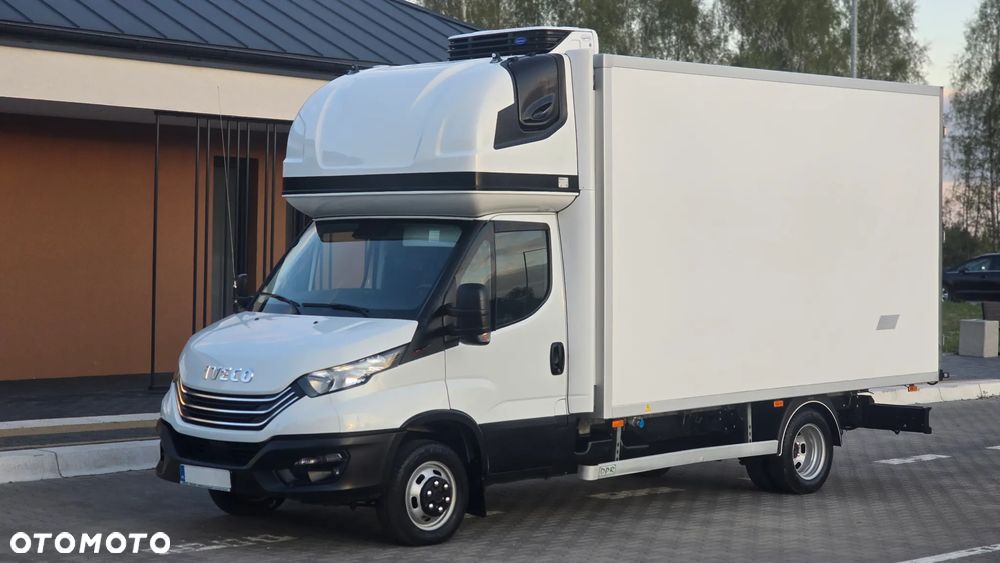 Iveco ❗️❗️DAILY 3.0 180Km 50C18 JAK NOWY ❗️❗️NOWY MODEL / CHŁODNIA MROŹNIA -32 +32 / ZASILANIE 230V / PIERWSZY WŁASCICIEL  / TEMPOMAT AKTYWNY / BLIŹNIAKI / ZASILANIE 230V / GRUBA SCIANKA / ZABUDOWA DPR / AGREGAT CARRIER XARIOS 350 / WERSJA WZMOCNIONA / FULL OPCJA / SERWIS ASO / SALON POLSKA / 35C15 50C15 35C18❗❗ JAK Z SALONU - NOWY -❗❗ - 3