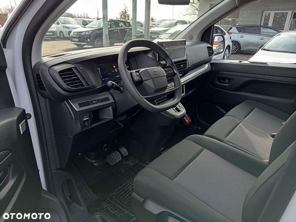 Toyota PROACE - 11