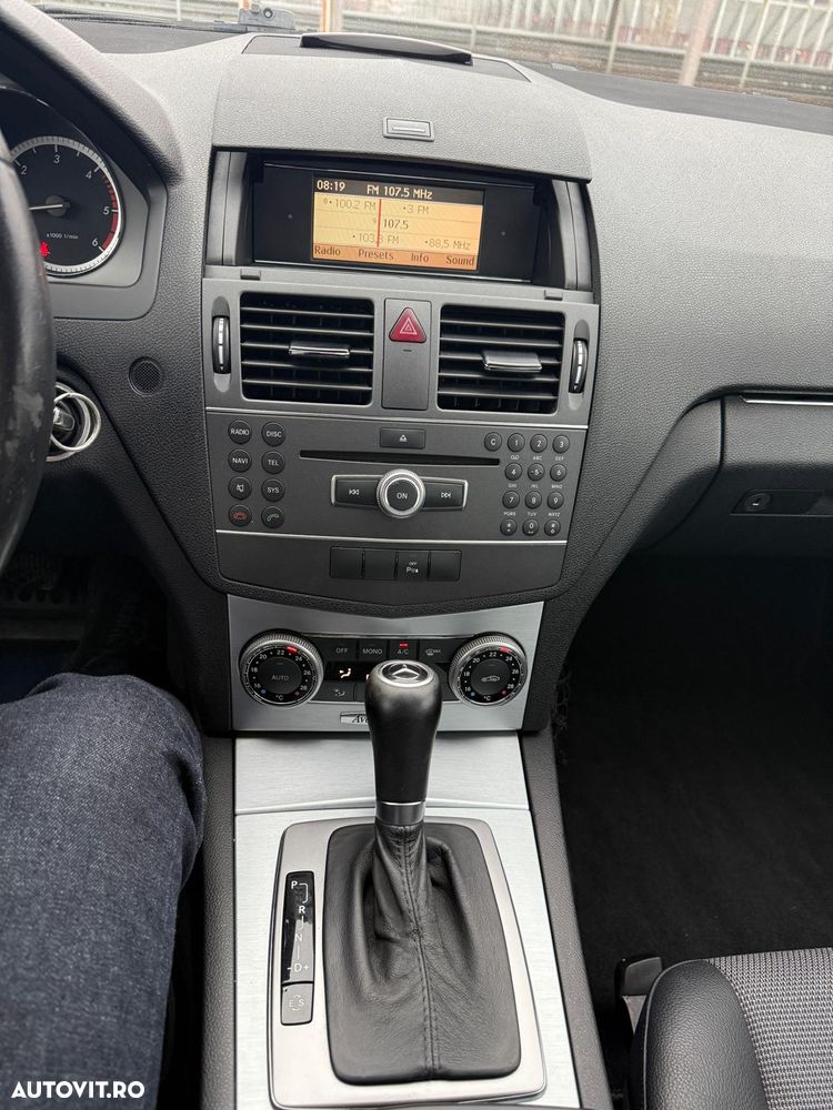 Mercedes-Benz C 180 CDI DPF (BlueEFFICIENCY) 7G-TRONIC Avantgarde - 9